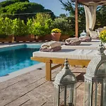 Anesis By Vintage Travel Villa
